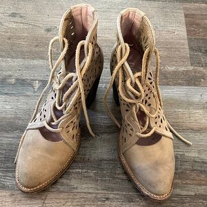 Elegant Beige Lace-Up Boots